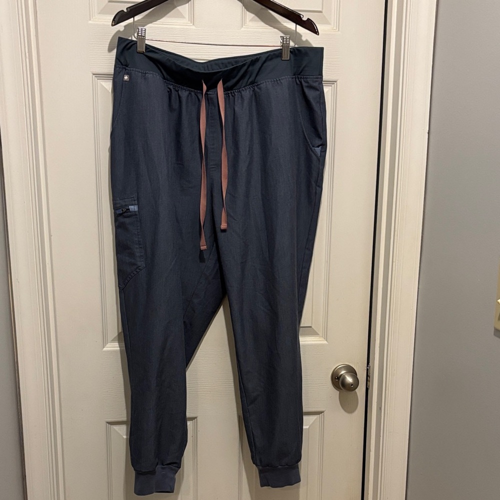 Figs Women's Navy Track Joggers with Pink Drawstring